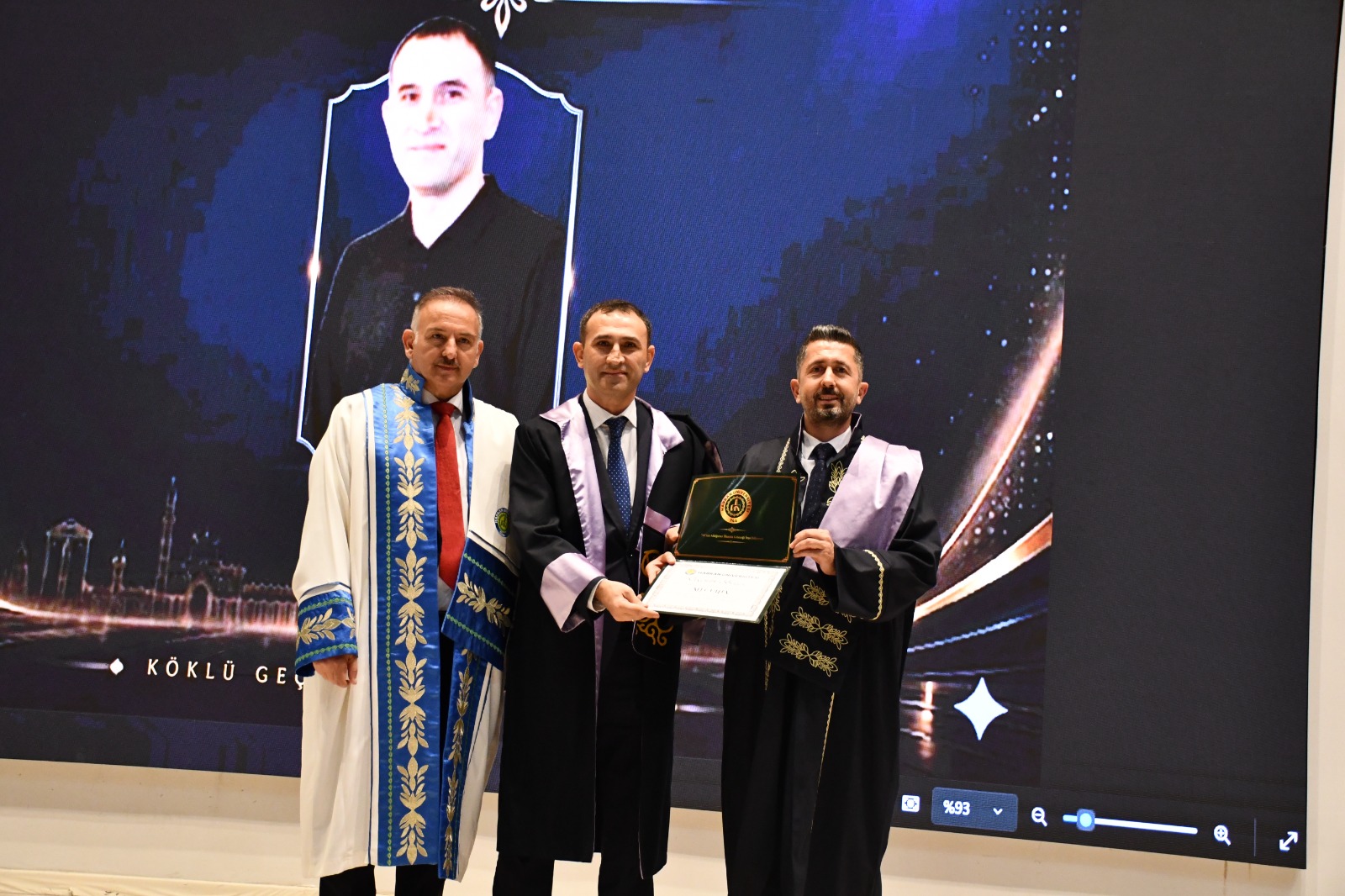 Eğitim Fakültesi Akademisyenleri Tarihi Törende Gurur Yaşattı